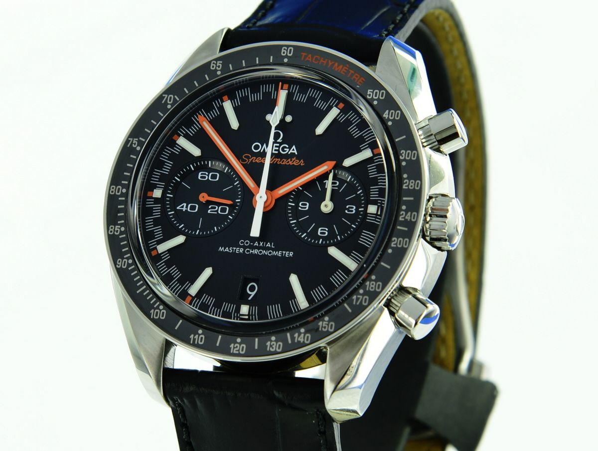 Omega Speedmaster Racing