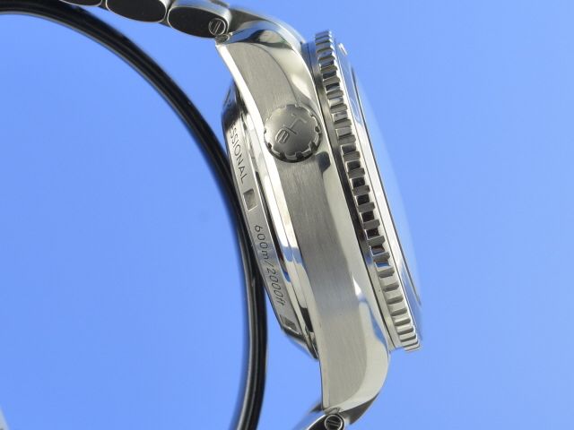 Omega Seamaster Planet Ocean Chronograph