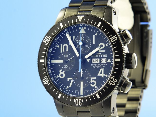 Fortis B-42 Monolith Chronograph