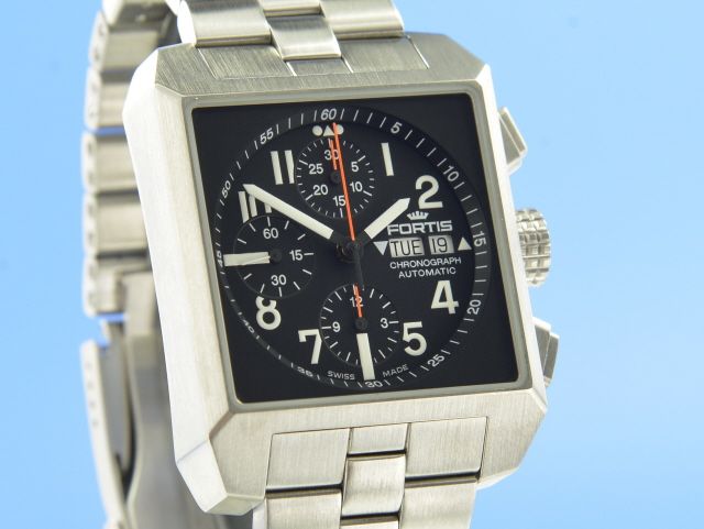 Fortis Square Chronograph