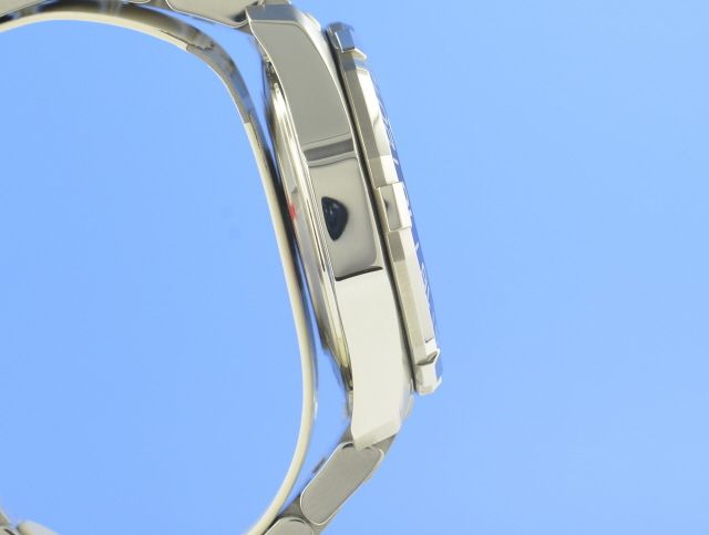 TAG Heuer Aquaracer GMT Calibre 7