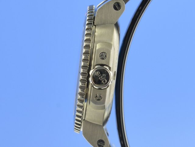 Oris Aquis Maldives Limited Edition 7654-71