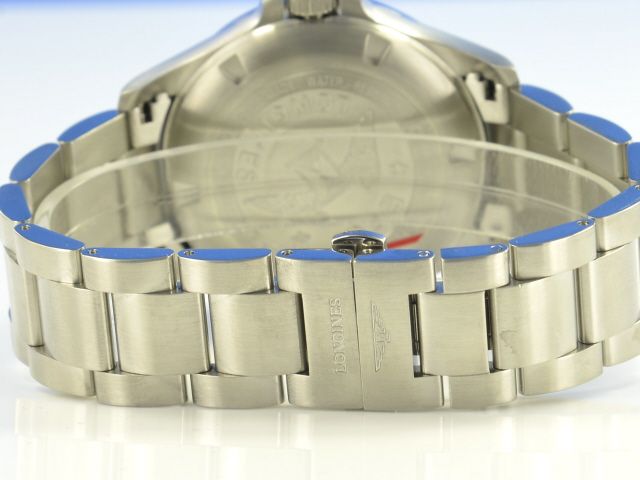 Longines Conquest V.H.P.  Ewiger Kalender