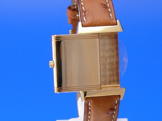 Jaeger LeCoultre Reverso Medium 18K/750 Gold