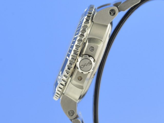 Oris Aquis Hammerhead Limited Edition