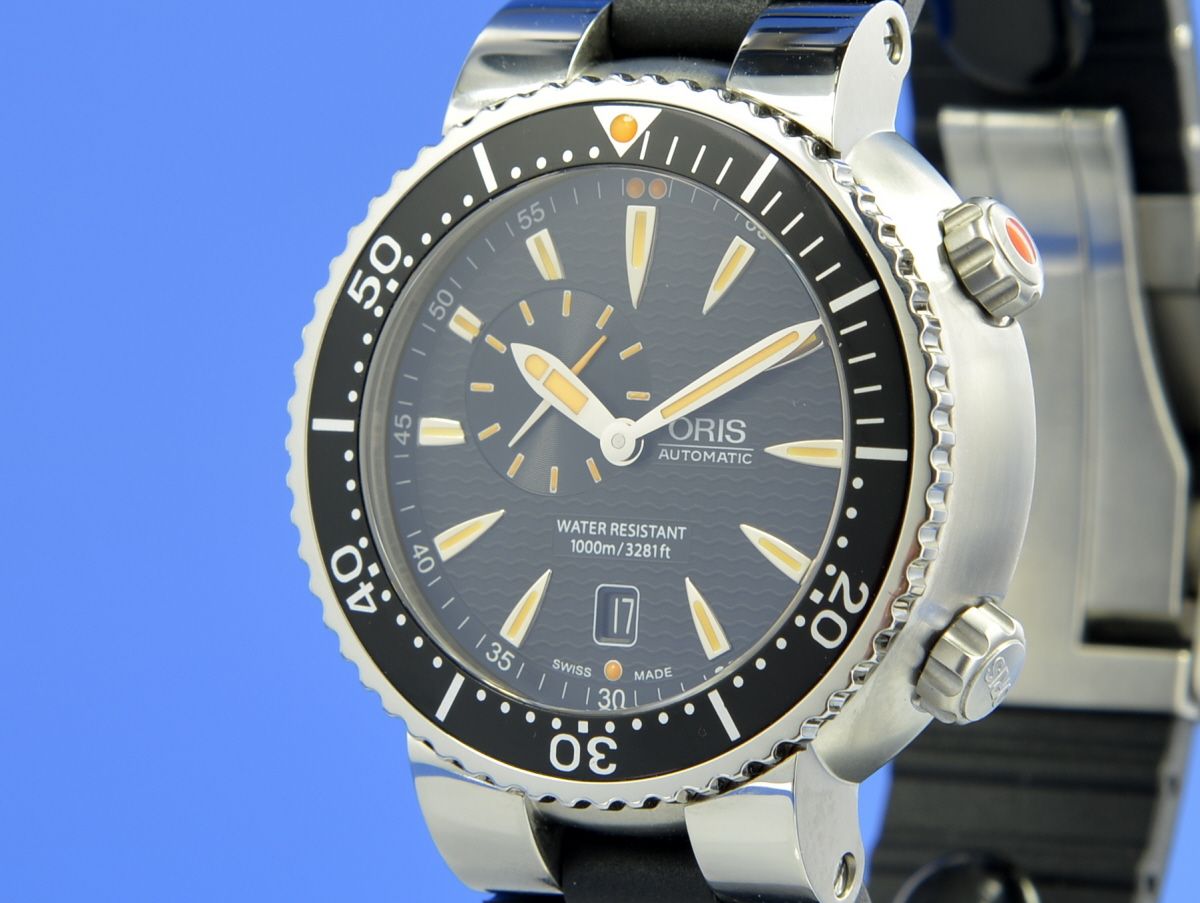 Oris Diver Small Second Date