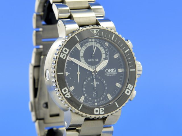 Oris Aquis Carlos Coste Limited Edition