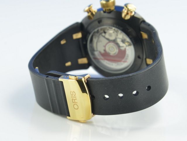 Oris TT3 Chronograph Formular Gold 7587 Titanium