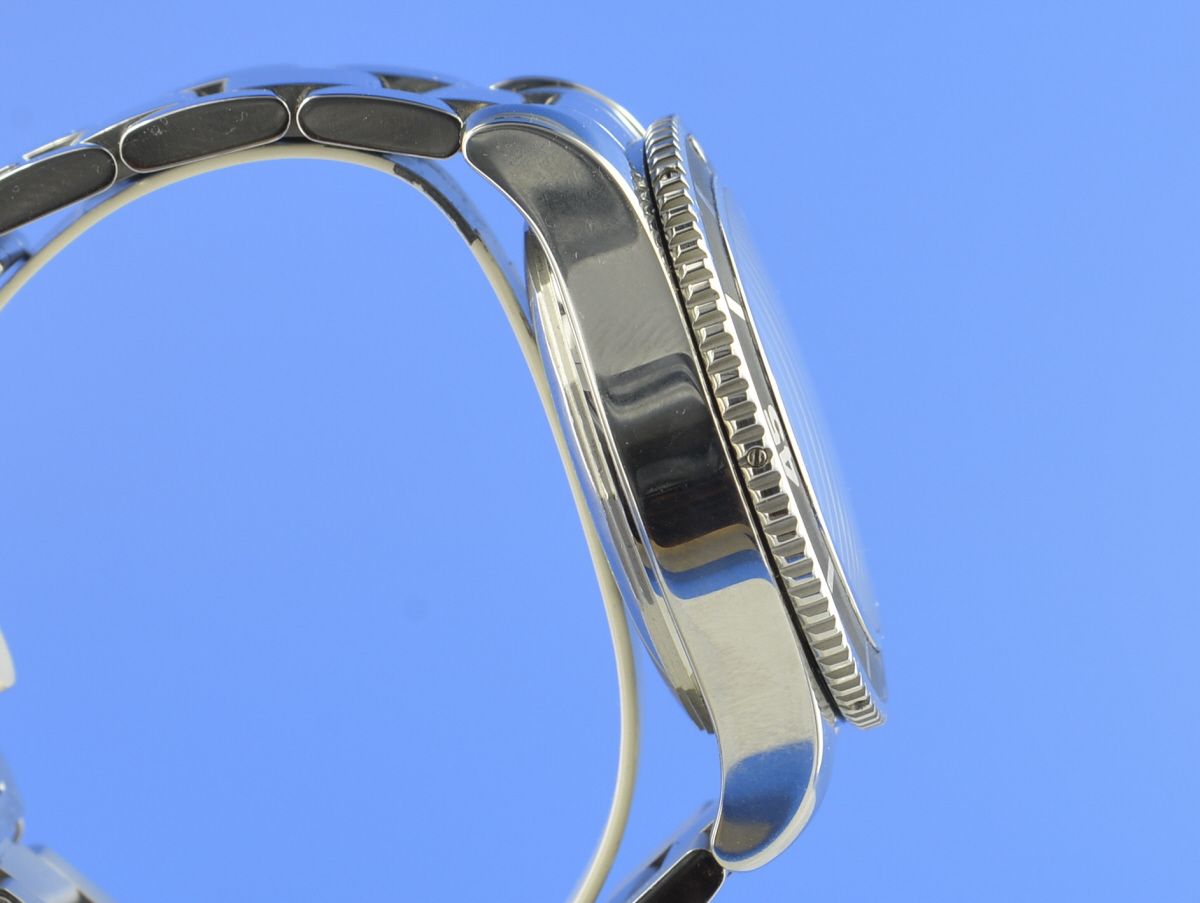 Breitling Superocean Chronograph 42