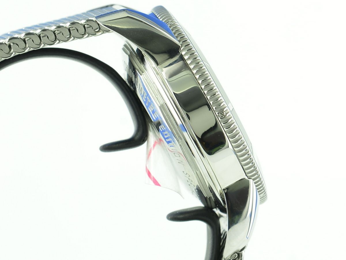 Breitling Superocean Heritage II Chronograph