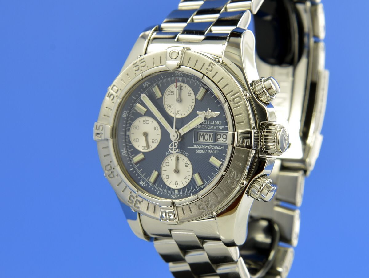 Breitling Superocean Chronograph