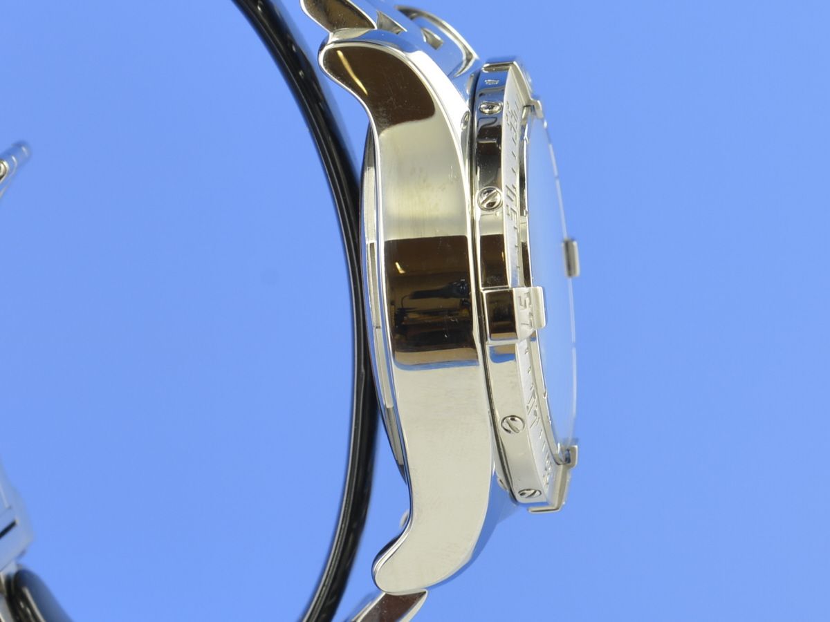 Breitling Avenger Skyland Chronograph