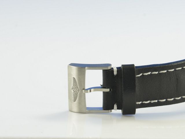 Breitling Avenger Skyland Chronograph Code Yellow Limited Edtion