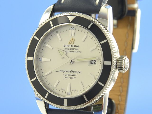 Breitling Superocean Heritage 42 mm