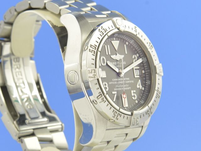 Breitling Avenger Seawolf