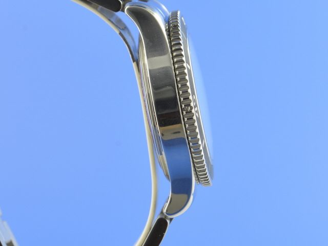 Breitling Superocean II 42