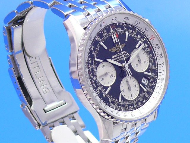 Breitling Navitimer A23322