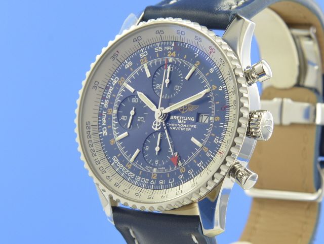 Breitling Navitimer World