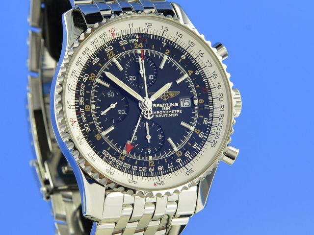 Breitling Navitimer World