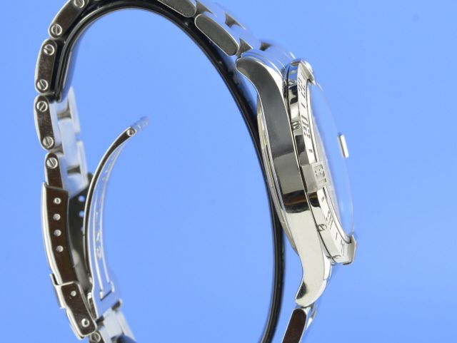 Breitling Avenger II GMT