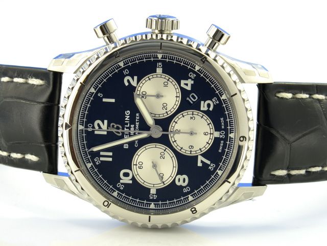 Breitling Aviator 8 B01 Chronograph 43 Limitierte Auflage