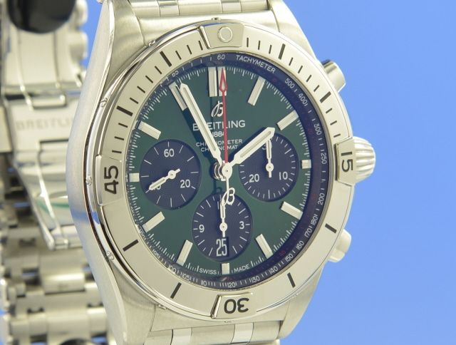 Breitling Chronomat B01