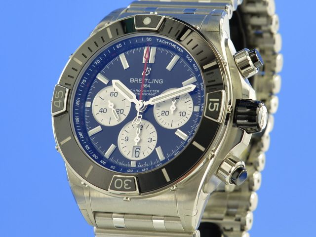 Breitling Super Chronomat B01 44