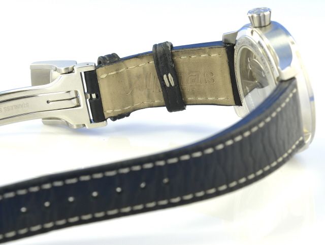 Alpina Startimer Pilot Worldtimer Manufacture Limited