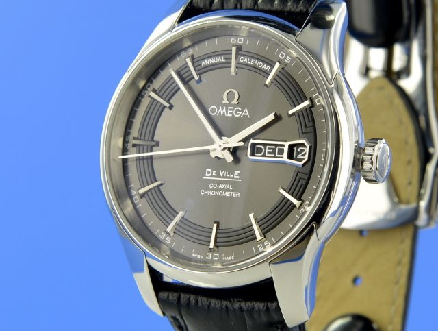 Omega De Ville Hour Vision Annual Calender