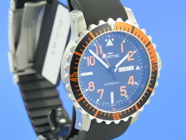 Fortis B-42 Aquatis Marinemaster Day/Date Orange