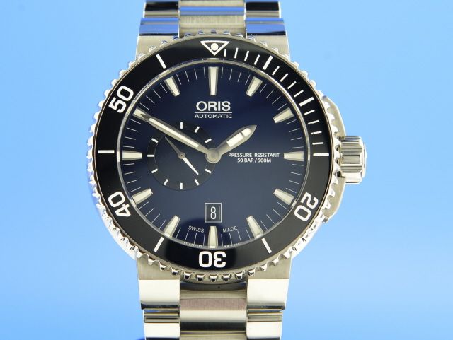 Oris Aquis Small Second Date