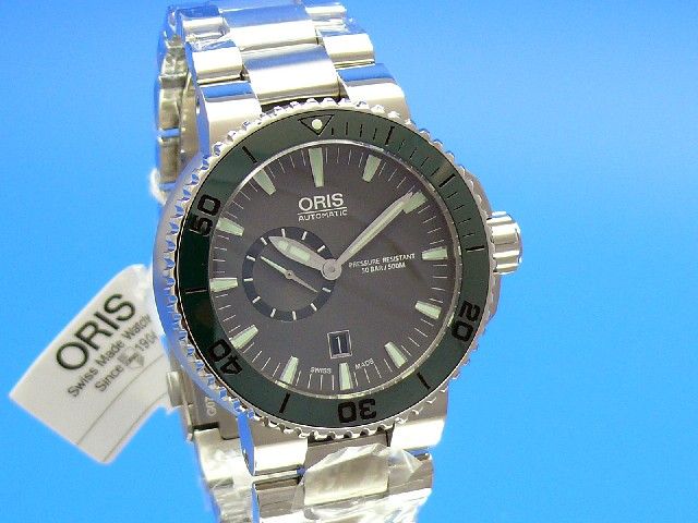 Oris Aquis Small Second Date