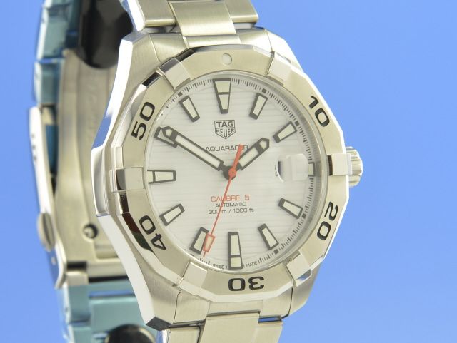 TAG Heuer Aquaracer Automatic 43 mm