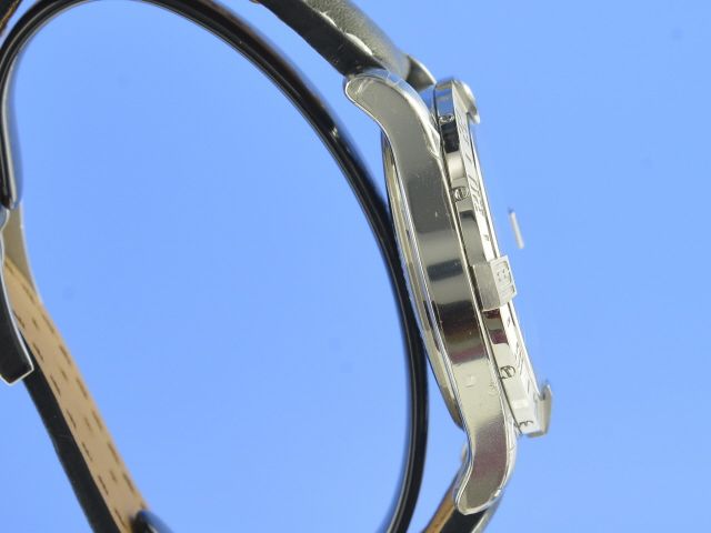 Breitling Avenger II GMT Automatik