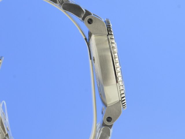 Oris Aquis Date 7653 Automatik Keramik