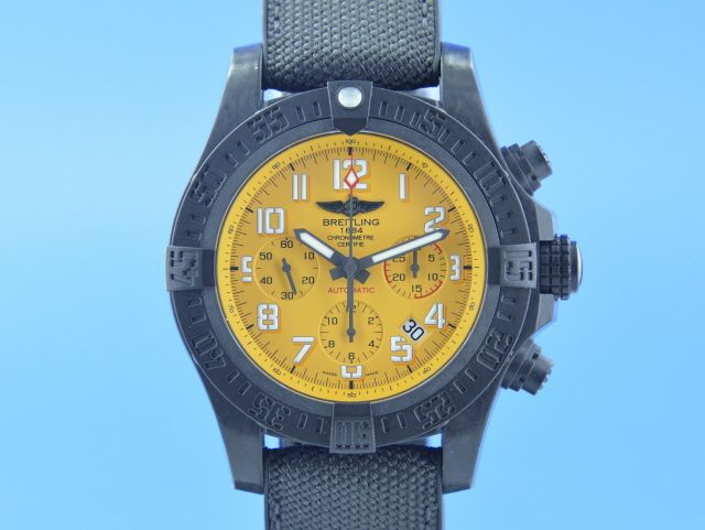 Breitling Avenger Hurricane 12H