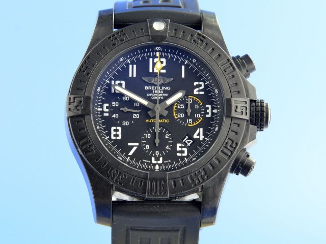 Breitling Avenger Hurricane 45