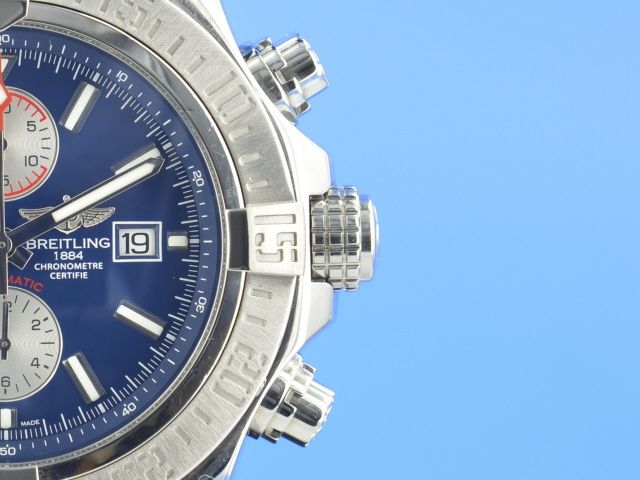 Breitling Super Avenger II Chrono