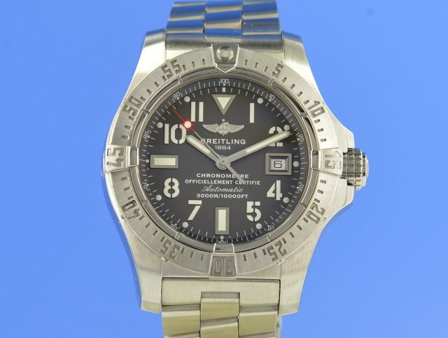 Breitling Avenger Seawolf