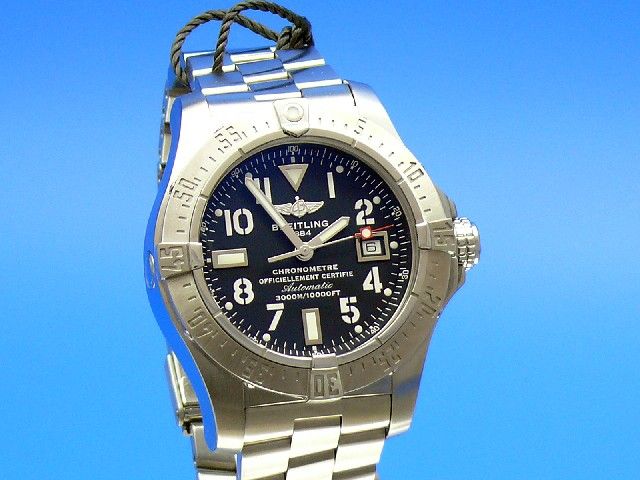 Breitling Avenger Seawolf Chronometer
