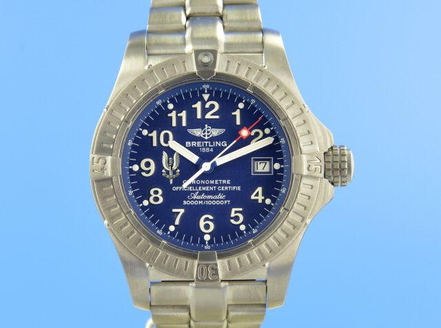 Breitling Avenger Seawolf SAS (Special Air Service)