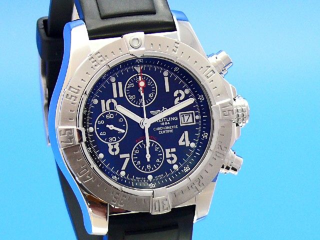 Breitling Avenger Skyland A13380