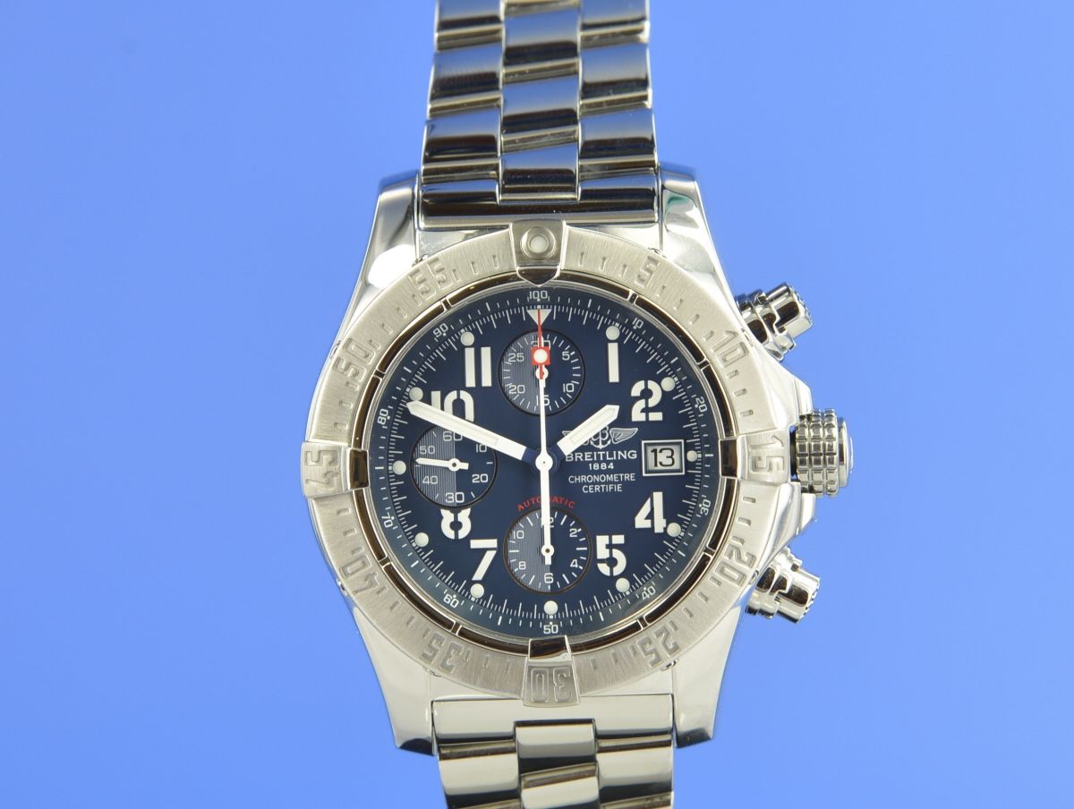 Breitling Avenger Skyland Chronograph