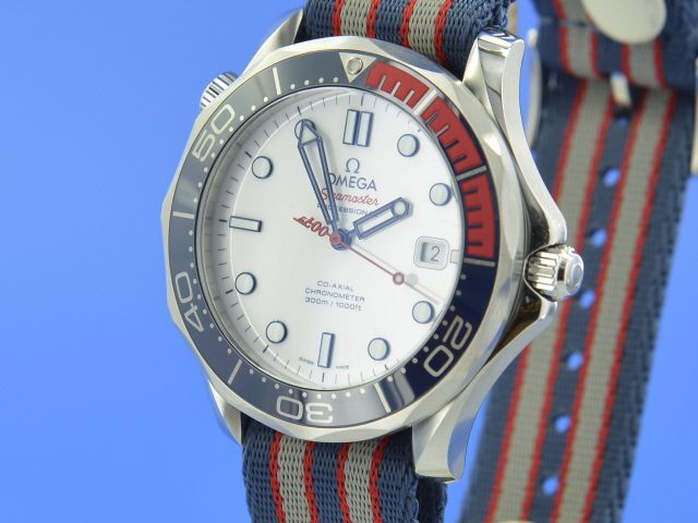 Omega Seamaster Diver 300M Co-Axial 41 mm Commander’s Watch (James Bond LE)