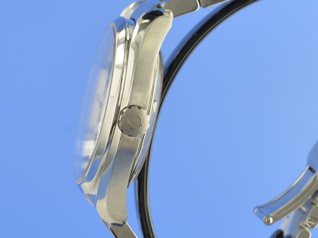 Omega Seamaster Aqua Terra 150M Co-Axial Blue Dail