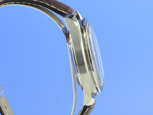 Omega Speedmaster Moonwatch Co-Axial Chronograph