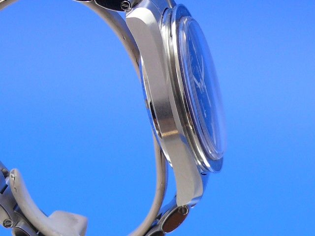 Omega Speedmaster Moonwatch Co-Axial Chronograph 44,25 mm