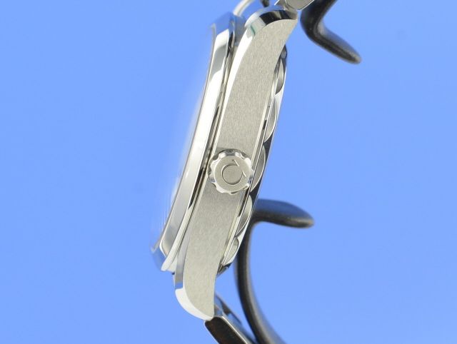 Omega Seamaster Aqua Terra 38 Co-Axial Master Chronometer