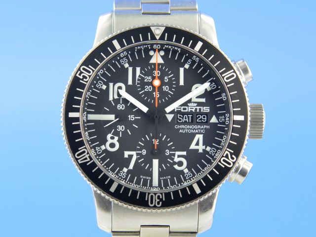 Fortis B-42 Chronograph
