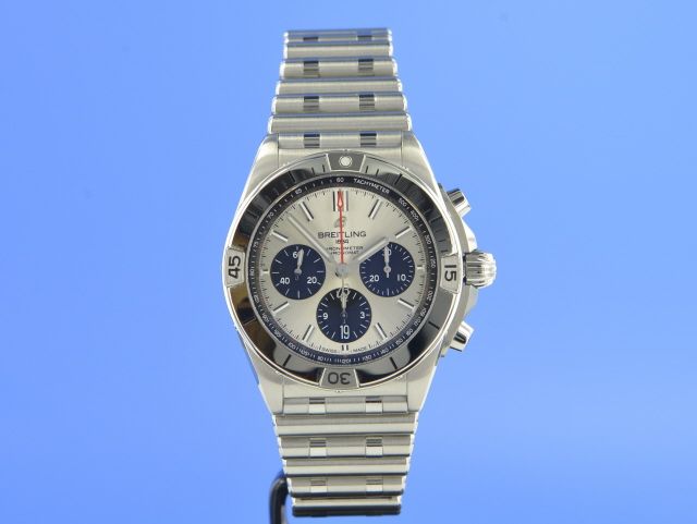 Breitling Chronomat B01